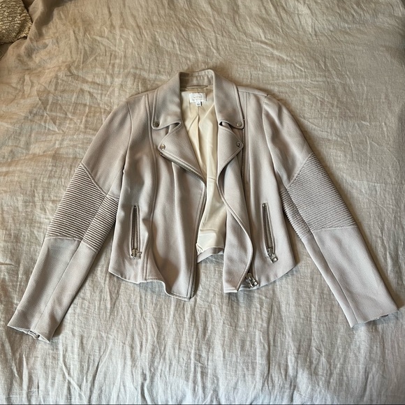 Aritzia Wilfred Montesson Motorcyle Crepe jacket - Picture 7 of 16